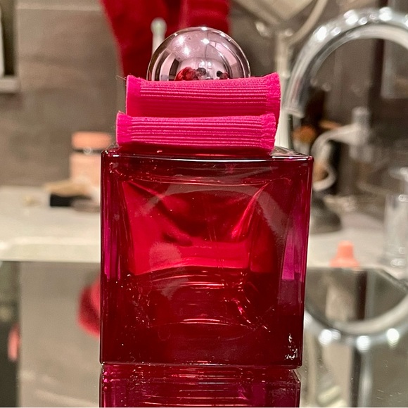 Salvatore Ferragamo “Signorina Ribelle” Perfume - Picture 5 of 8